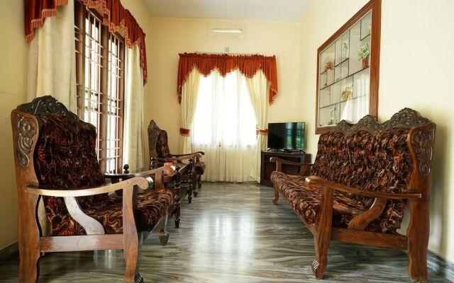 OYO 14172 Home Modern 2 BHK Palarivattam