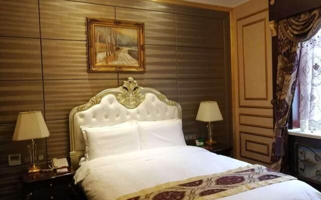Railway 1896 Garden Hotel