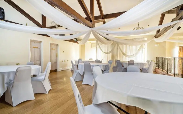 OYO Mountain Park Hotel