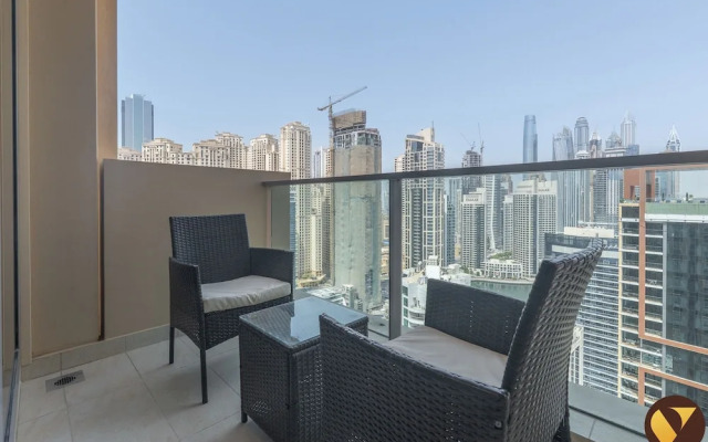 Vogue JW Marriot 23rd floor Marina View