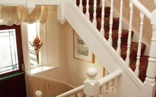 Summer Breeze Guest House