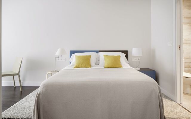 Bermingham Apartment by FeelFree Rentals