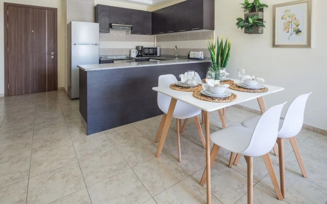 Signature Living in Modern 1BR Apartment at Jvt!