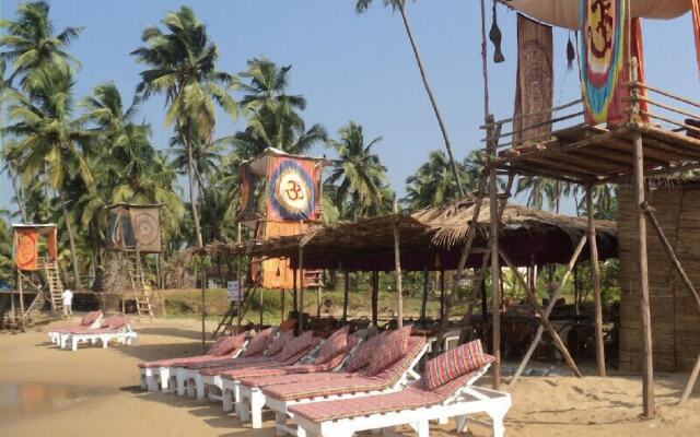 Five Five Restaurant and Guest Tent- Glamping