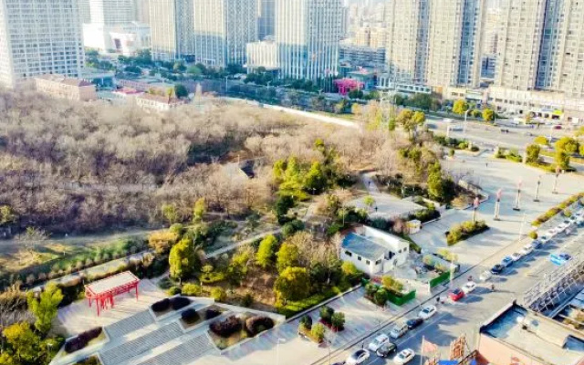 Jiansu Fanshe Intelligent Hotel (Yuan Yintai City Wanda Plaza) – Outside – Bengbu