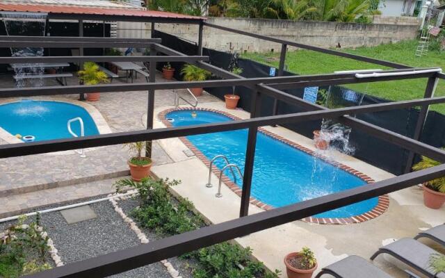Discovery Beach Apartments