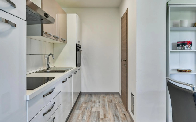 Holiday house Mirna with swimming pool and jacuzzi