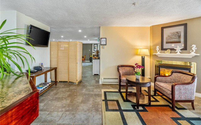 Econolodge Inn And Suites High