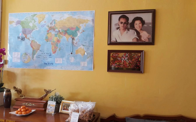 Thai Thai Hostel
