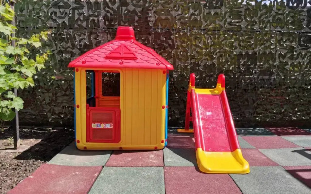 Guesthouse "CAMELOT"