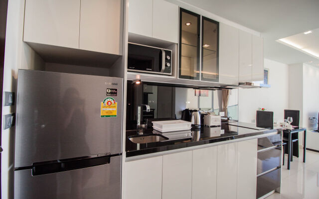 Wongamat Tower by Pattaya Sunny Rentals