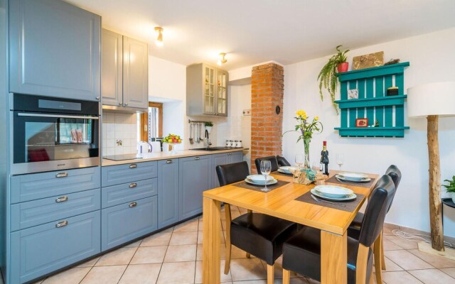 Stunning Home in Gruda With Wifi and 2 Bedrooms