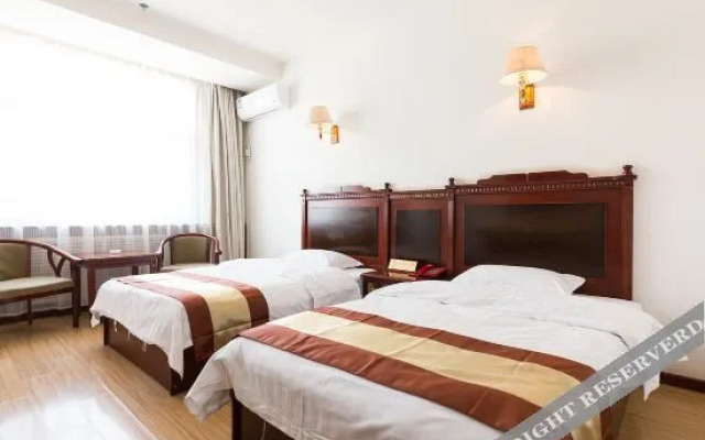Yuzhong Jiao Gan Hotel
