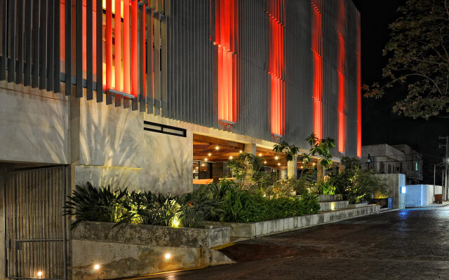 Отель Mex Hoteles Cancún Centro