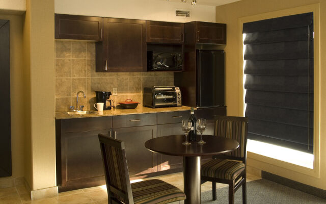 Franklin Suite Hotel