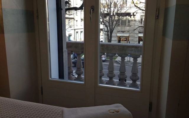 Airport Station Bergamo Guesthouse
