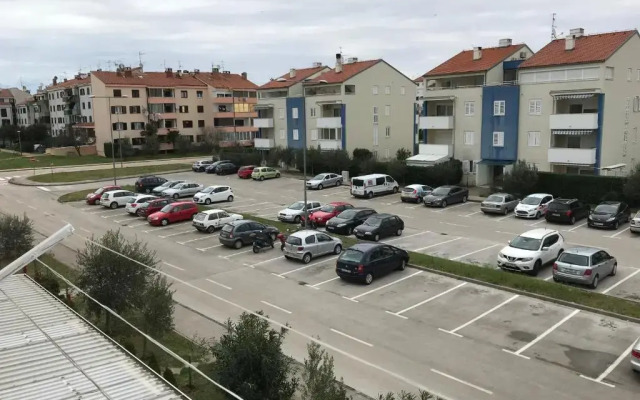 Apartment Sunny Moela