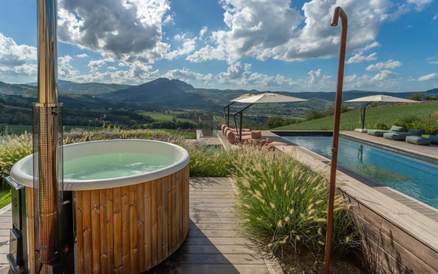 Palazzo Serre - Villa in the Countryside With Pool