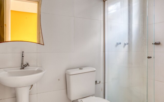 OYO Hotel Malibu Candeias