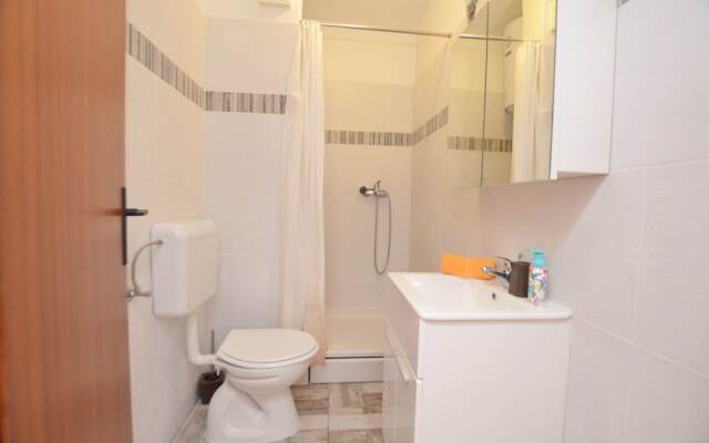 Apartments Davor