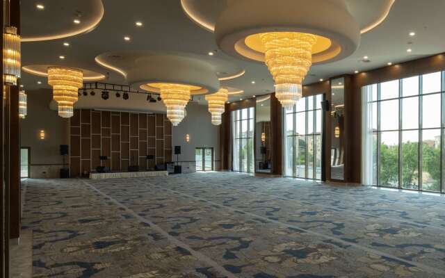 DoubleTree by Hilton Manisa