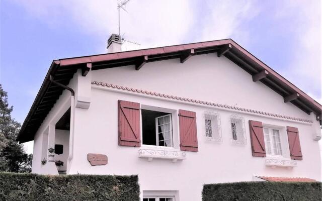 Appartement Saint-Jean-De-Luz, 3 Pièces, 4 Personnes - Fr-1-4-412