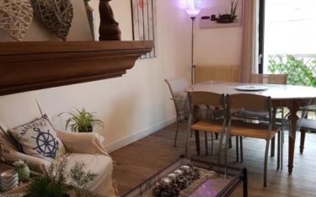 LES FRUITS DE MER, terrasse plein sud