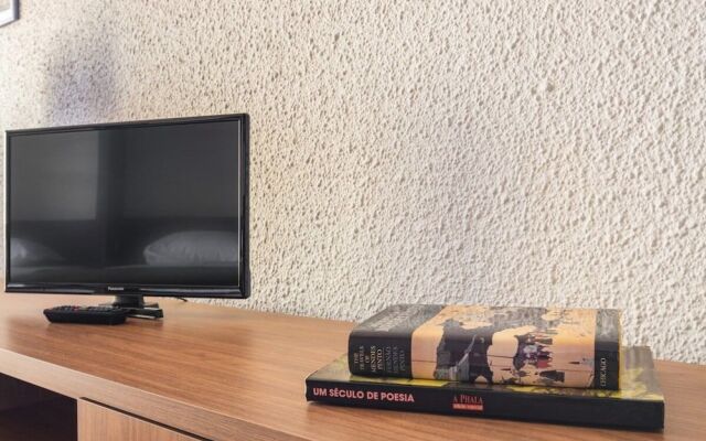 Wonderful Studio in Cascais With Sea View