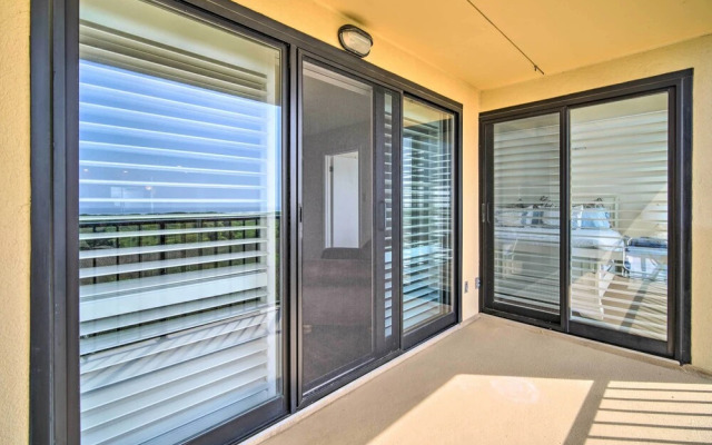 Welcoming Brigantine Condo w/ Ocean Views!