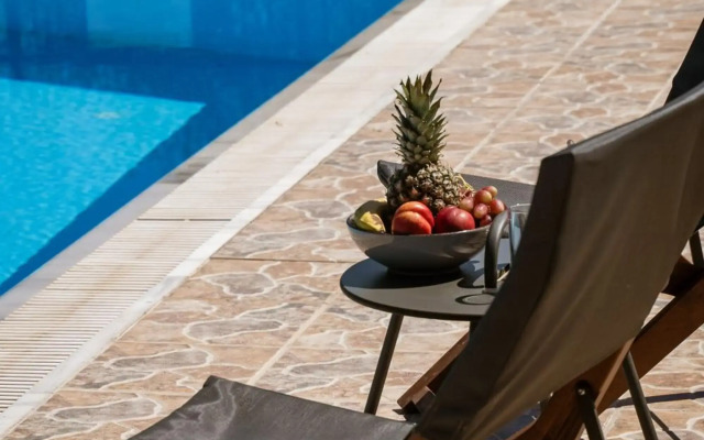 Villas Lefkothea