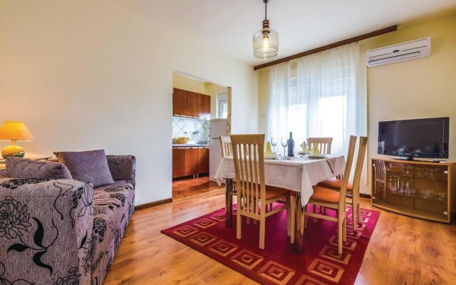 Beautiful Home in Crikvenica With Wifi and 3 Bedrooms