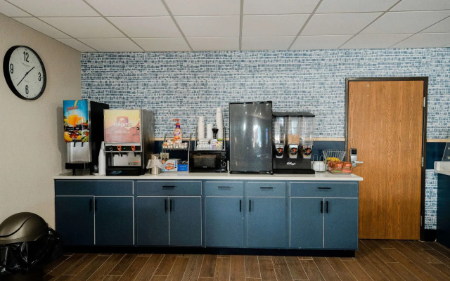 AmericInn by Wyndham Tomahawk