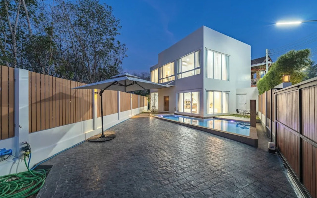 BlueTreeParadise3BRVillaPrivatePoolV169
