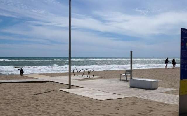 Riva Be my Guest Castelldefels