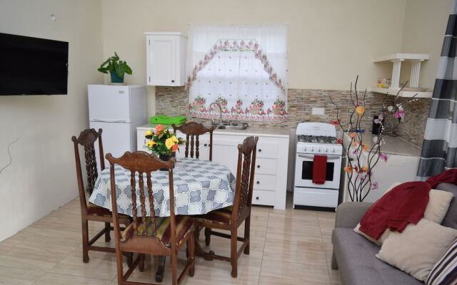 Justinn Apartments