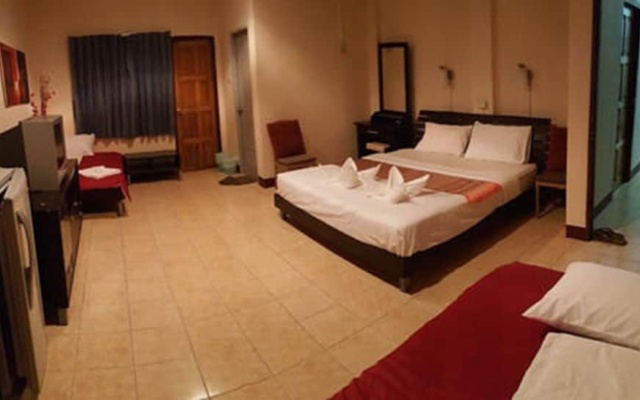 Ferb Guest House – Guest Rooms – Patong
