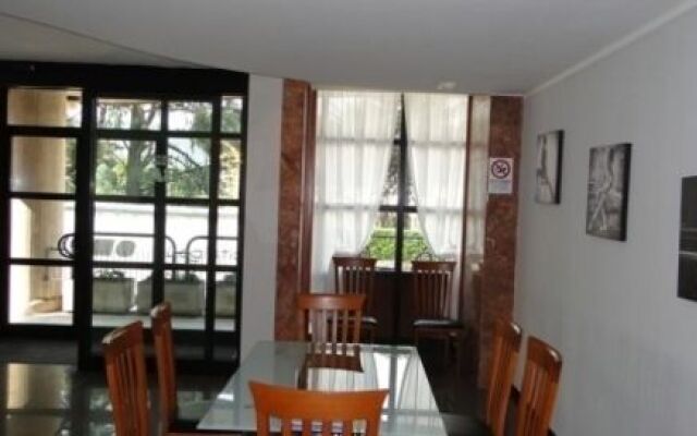 Hotel Moderno