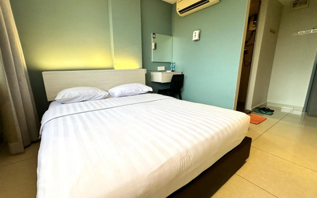 De UPTOWN Hotel @ SS2