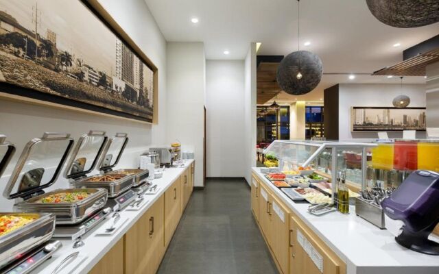 Holiday Inn Panama Distrito Financiero by IHG