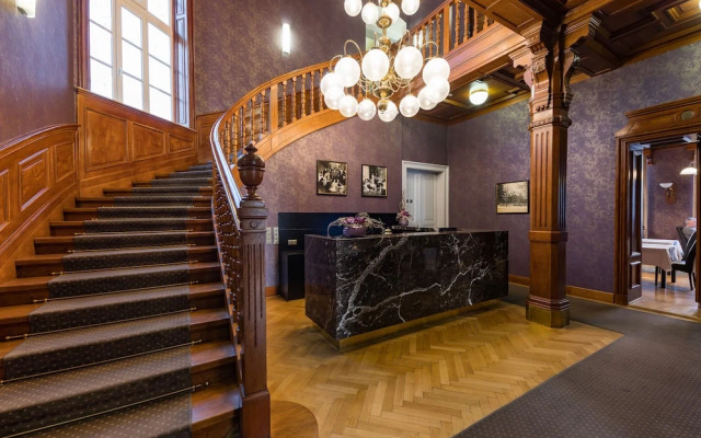 Wellness & Spa hotel Villa Regenhart