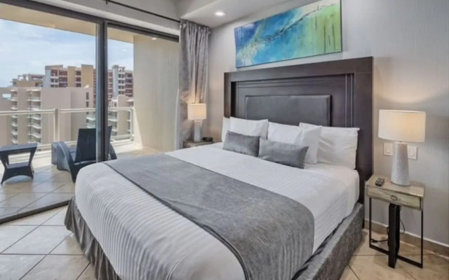 Topaz 1103 in Puerto Pe Asco