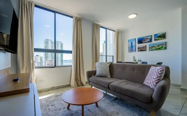 w Comfy 1BR w Great View in Calle 50