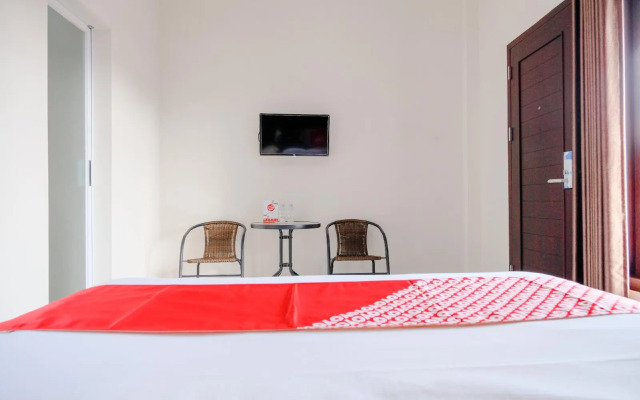 OYO 2140 Hs Residence