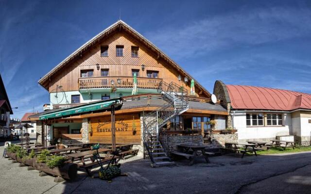 Hotel Šumava Inn