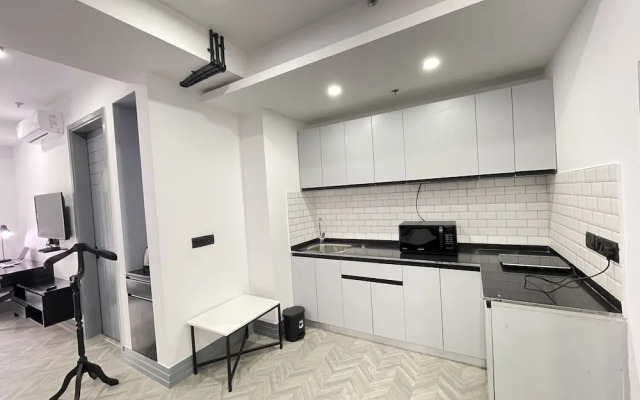 BedChambers Serviced Apartment, MG ROAD