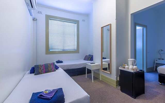 The Cooks Hill Hotel