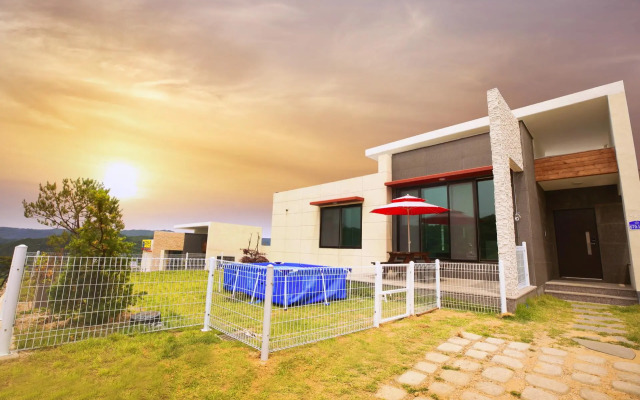 Yeoncheon With Dog Pension