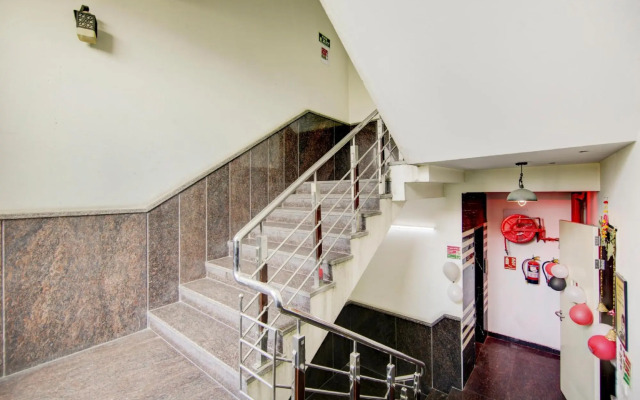 OYO Flagship 80529 Sg Hotel