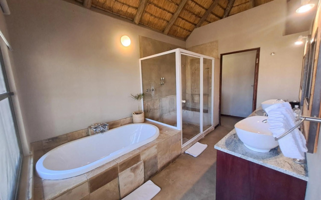 Xanatseni Private Camp
