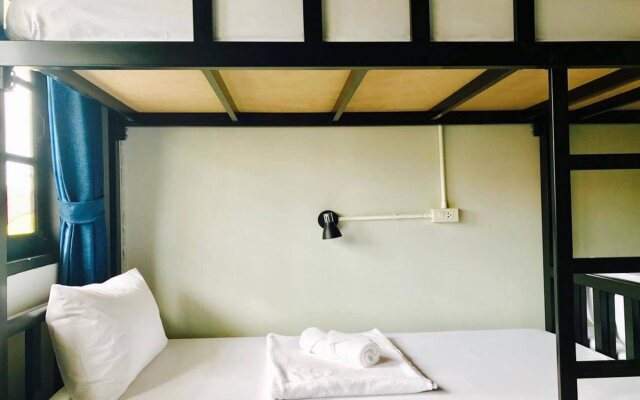 Green Onion Hostel